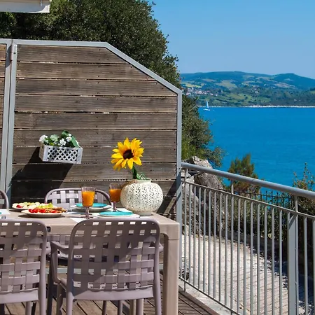 Meteora דירה ניקיאנה